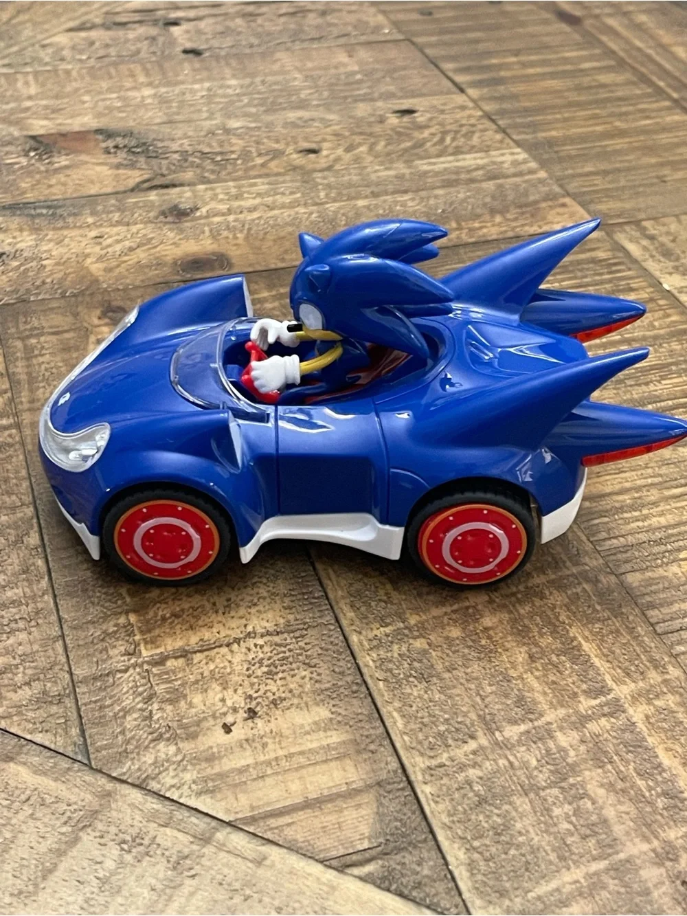 officially licensed Sonic the Hedgehog Push along Racer